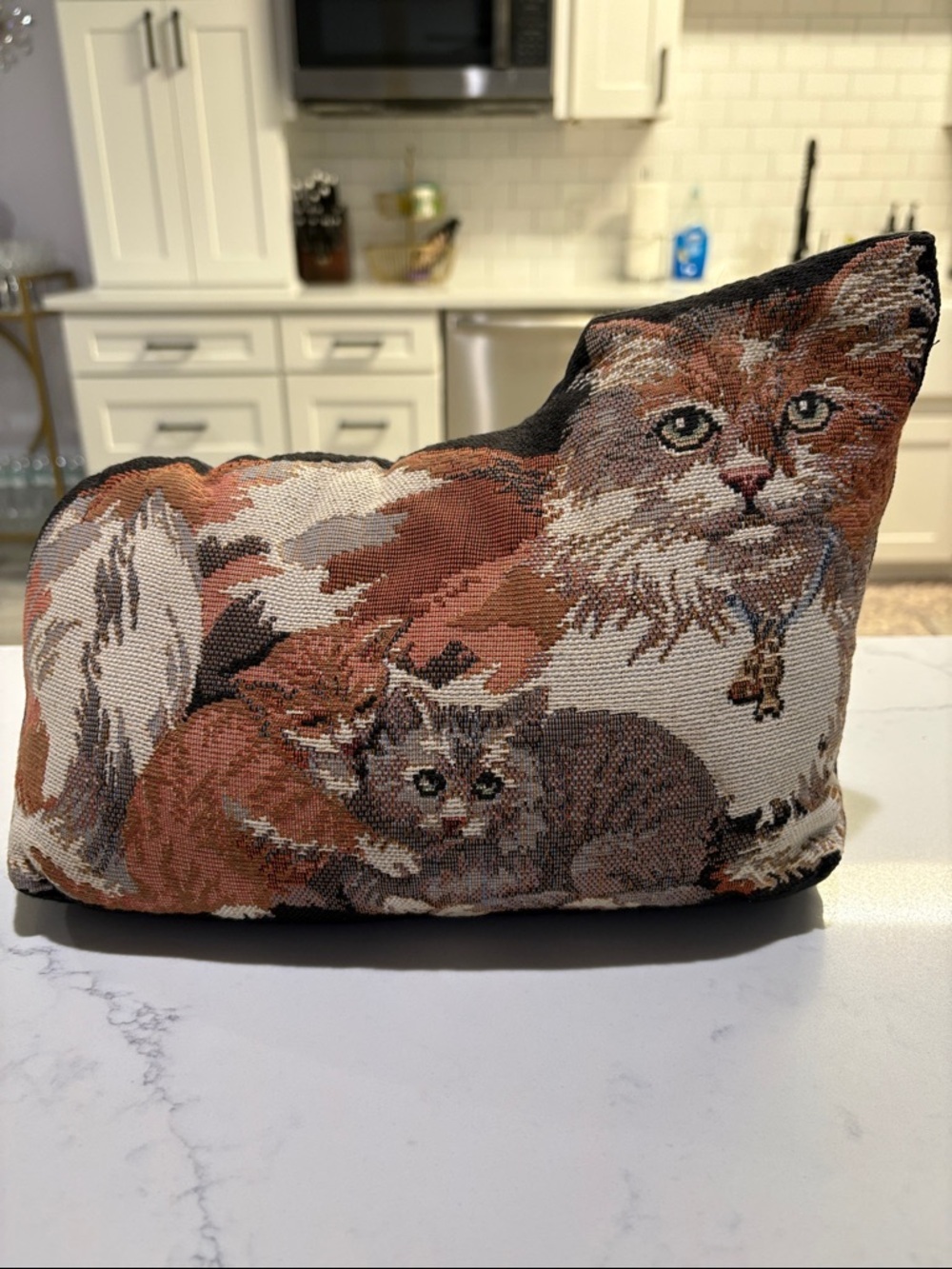 Tapestry Cat & Kitten Door Stop.- Rust, Cream, Gray